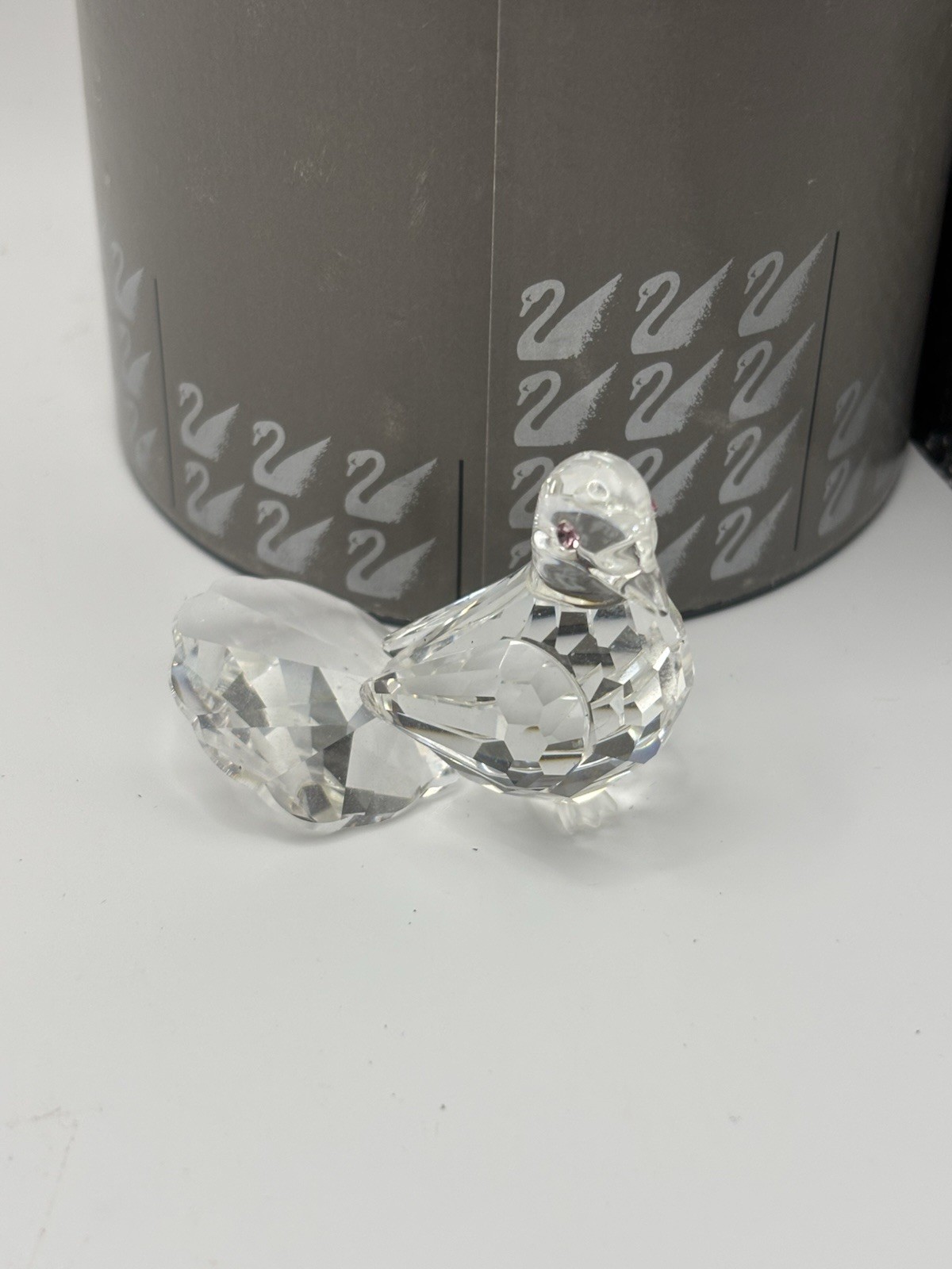 Swarovski Crystal Dove Pigeon Bird 7605 Pink Eyes Retired Austria