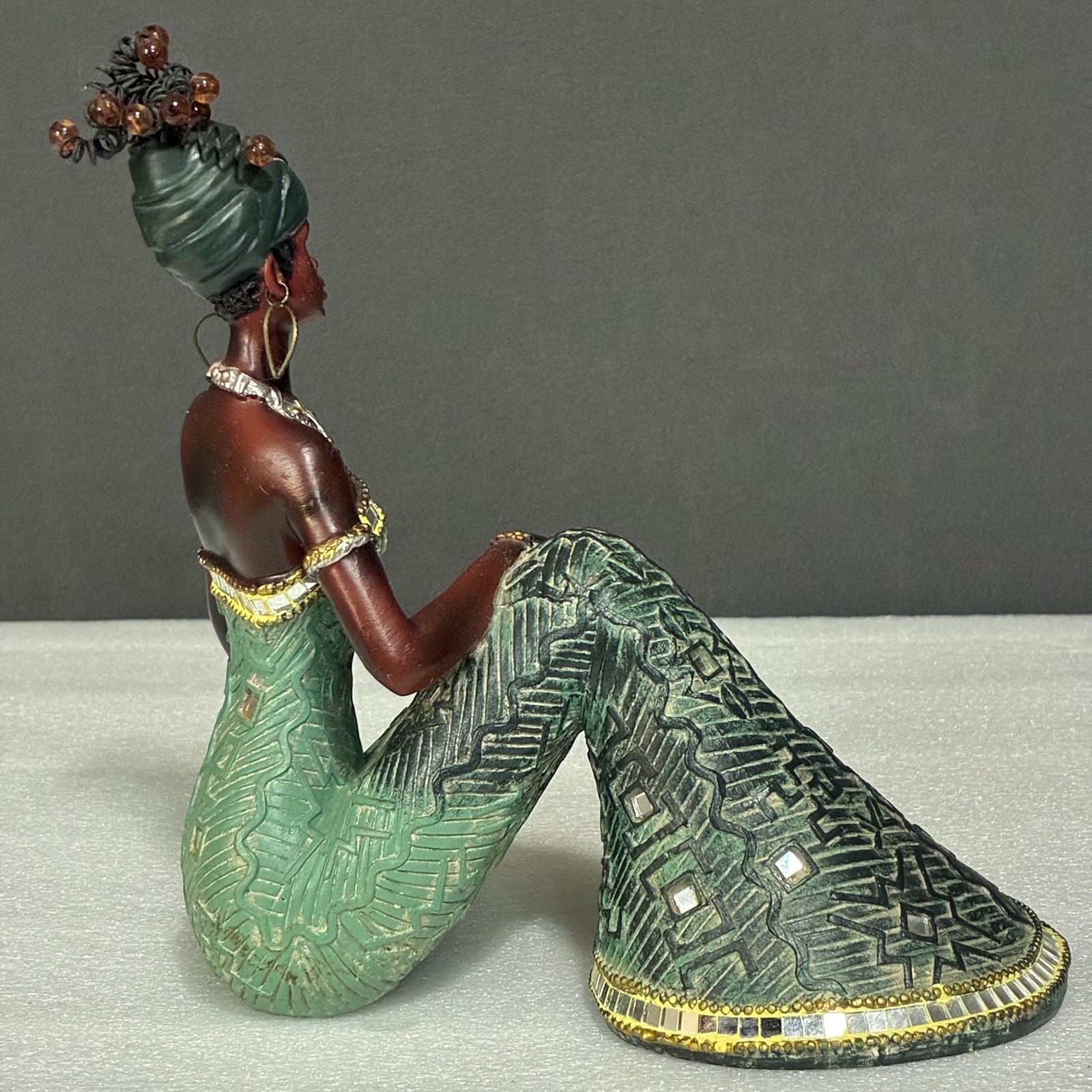 Native African Women Princess Figurine Resin Sculpture Mosaic-Style Tribal 8″