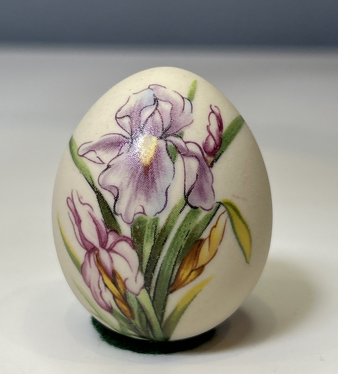 Vintage Floral Porcelain Bisque Egg Hand Painted Flowers Bouquet 2.5″