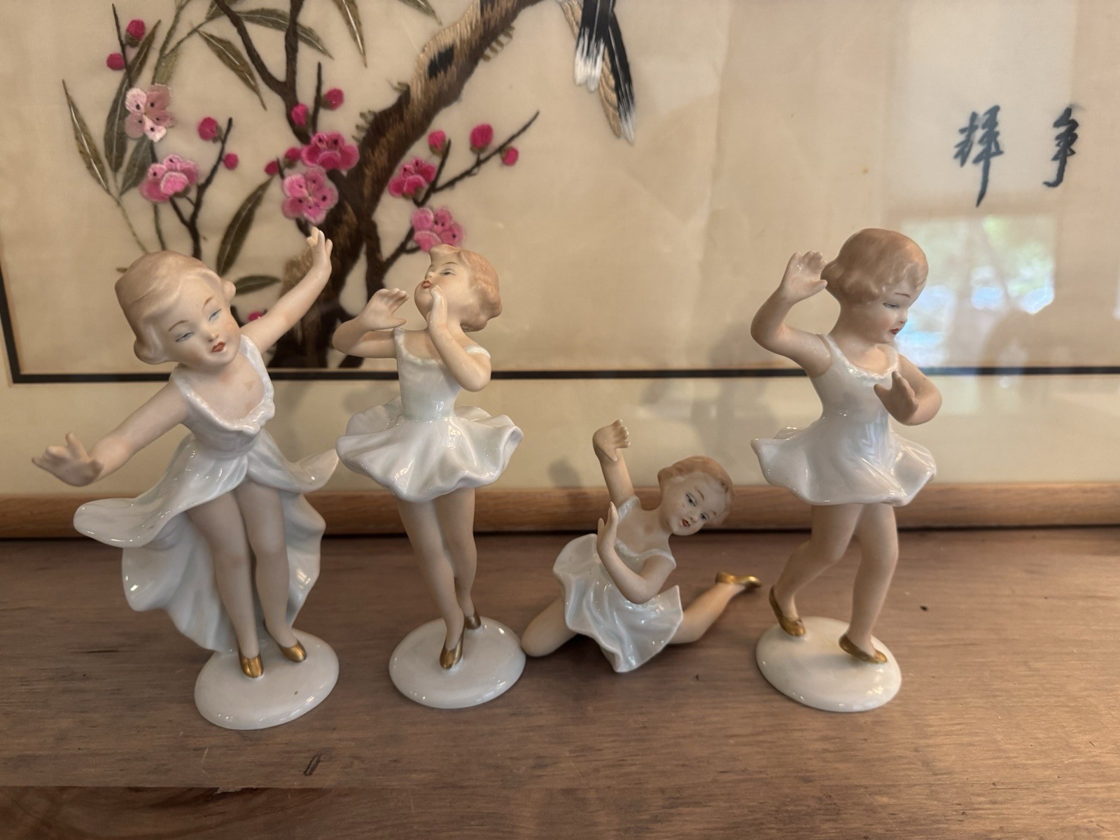 Wallendorf Porcelain Ballerina Figurines Set4 White & Gold German Ballet Dancer