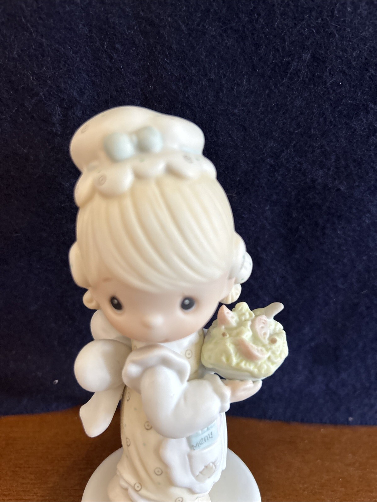 1981 Enesco Jonathon & David E-7157 Precious Moments “There is joy in serving