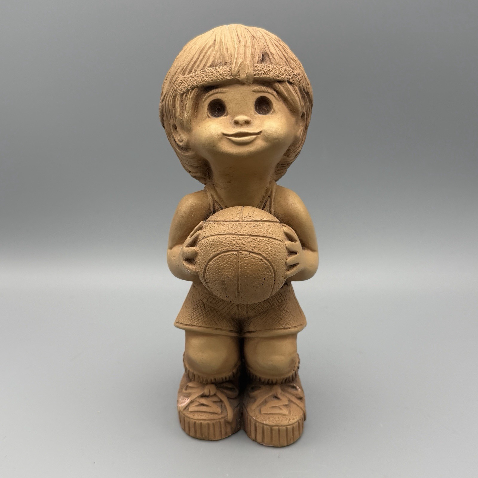 Basketball Player Hot Shot 8″ Fannykins Bill Mack Pottery 1970’s #0 Bum Showing