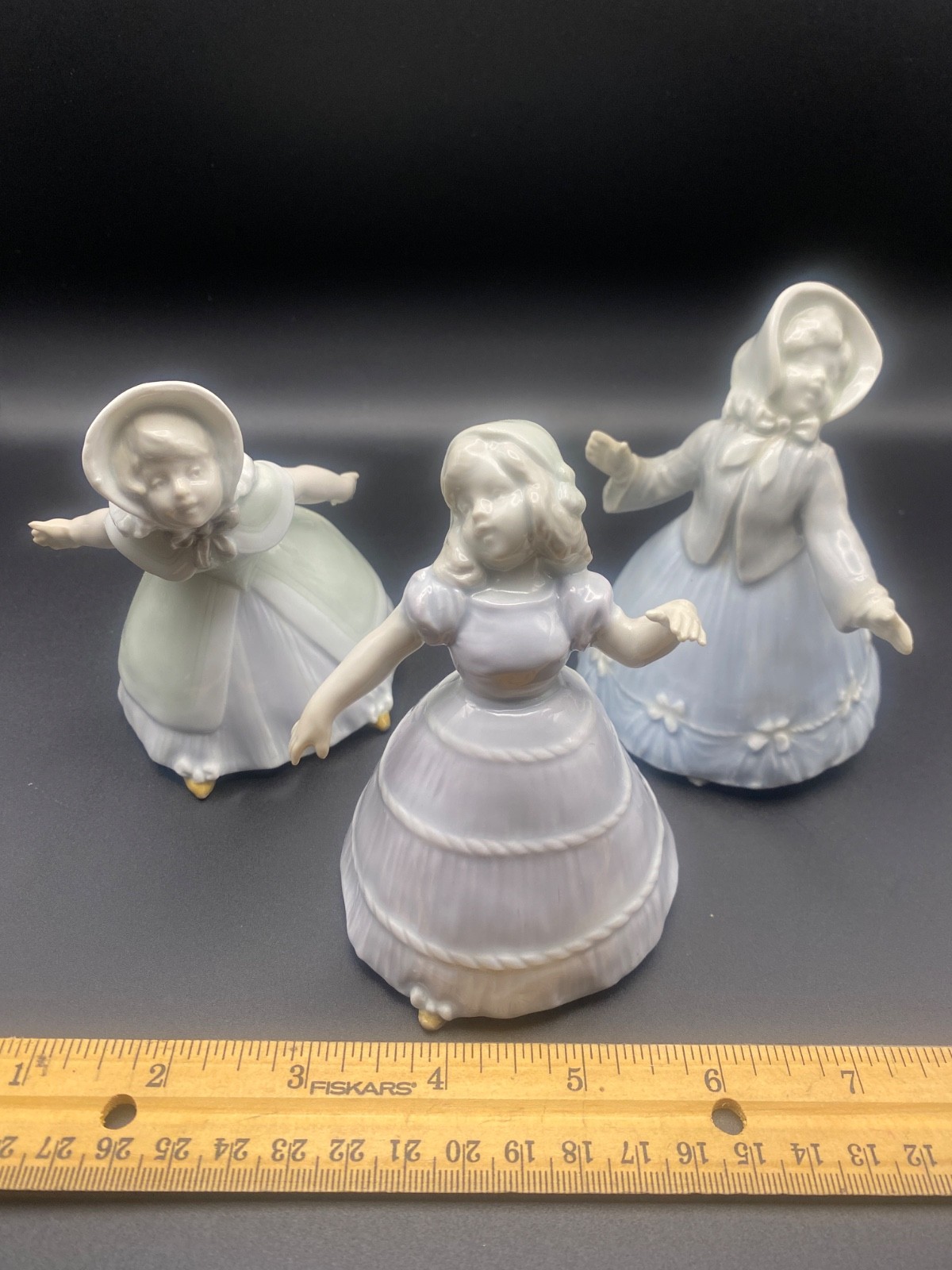 Gebruder Heubach LOT of 3 Dancing Girls group porcelain figurines Antique/0709