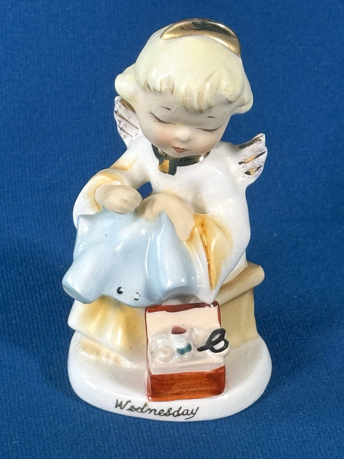 VTG 1957 Lefton Wedneday Days of the Week Angel Sewing Figurine Japan KW255