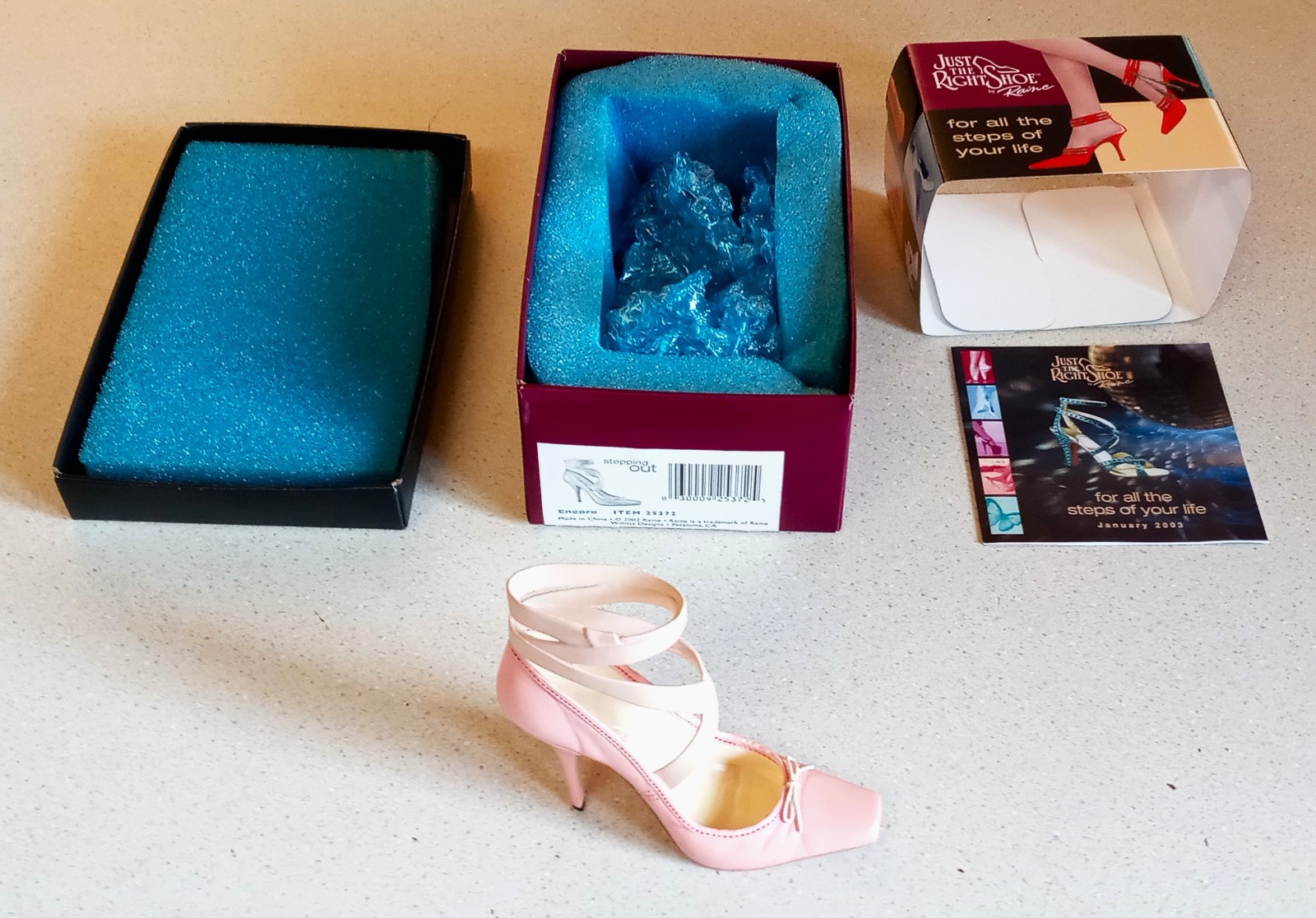 2002 Just the Right Shoe Stepping Out “Encore” Lorraine Vail Raine – NIB