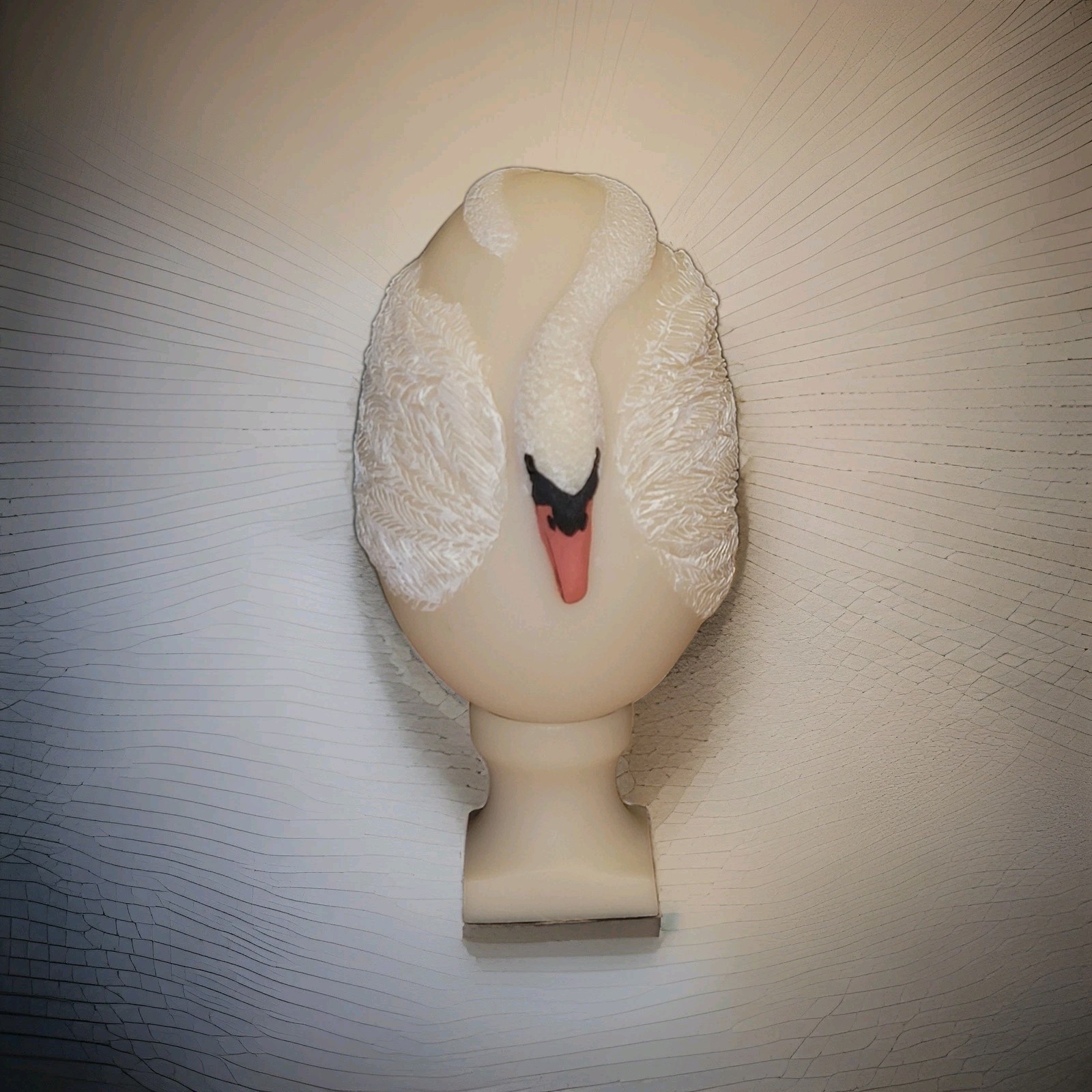 Vintage Franklin Mint Royal Swan Eggcentric figurine 1986 EXCELLENT CONDITION