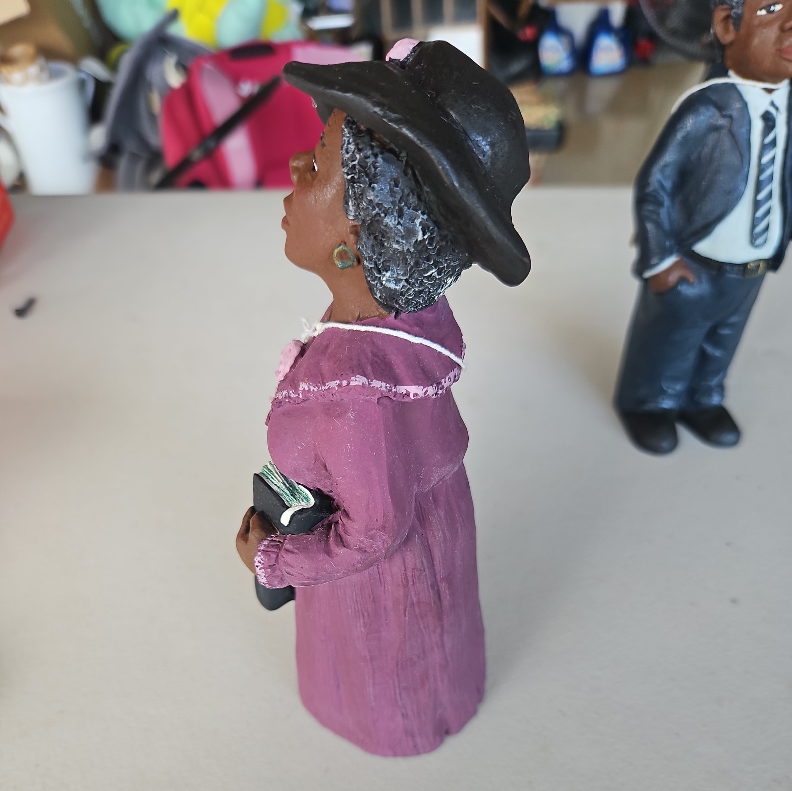 African American Man & Woman Resin Figurines Sunday Morning. 37