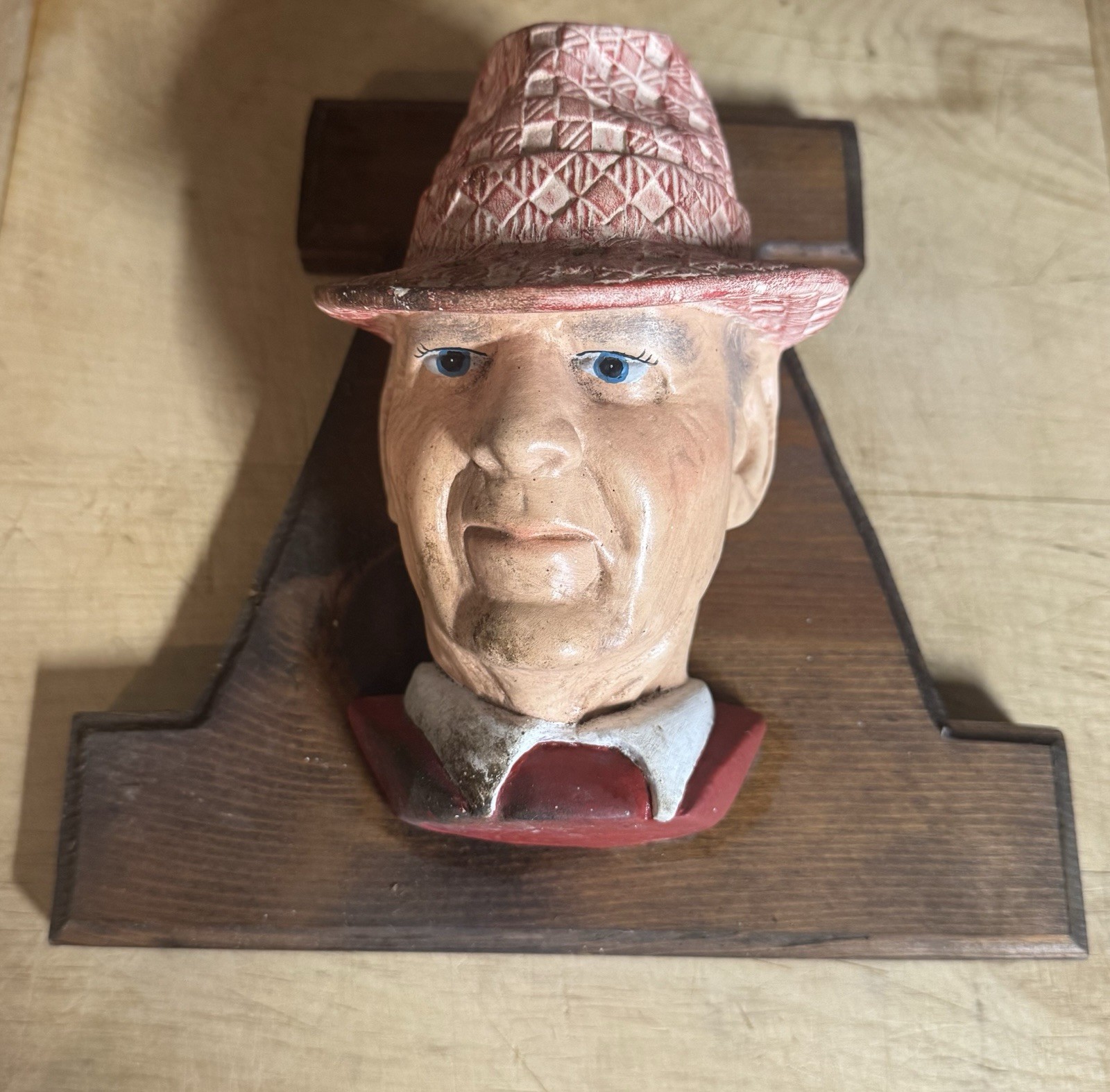 Vintage Alabama Bear Bryant Chalk Ware Ceramic Head Wall Decor Wood Mount Decor