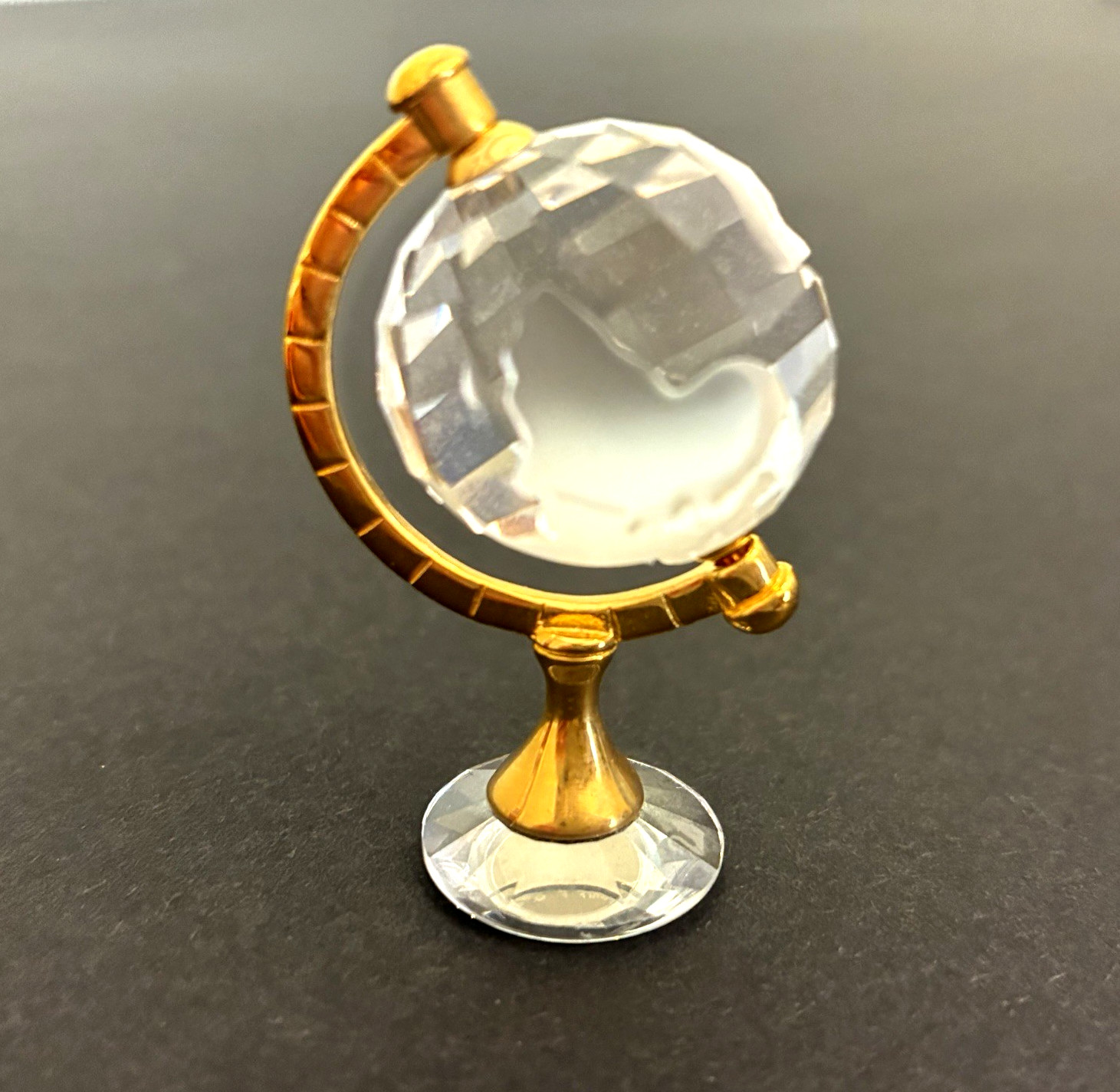 Swarovski World Globe Crystal Memories Mini Figurine Og Box COA Retired Rotates