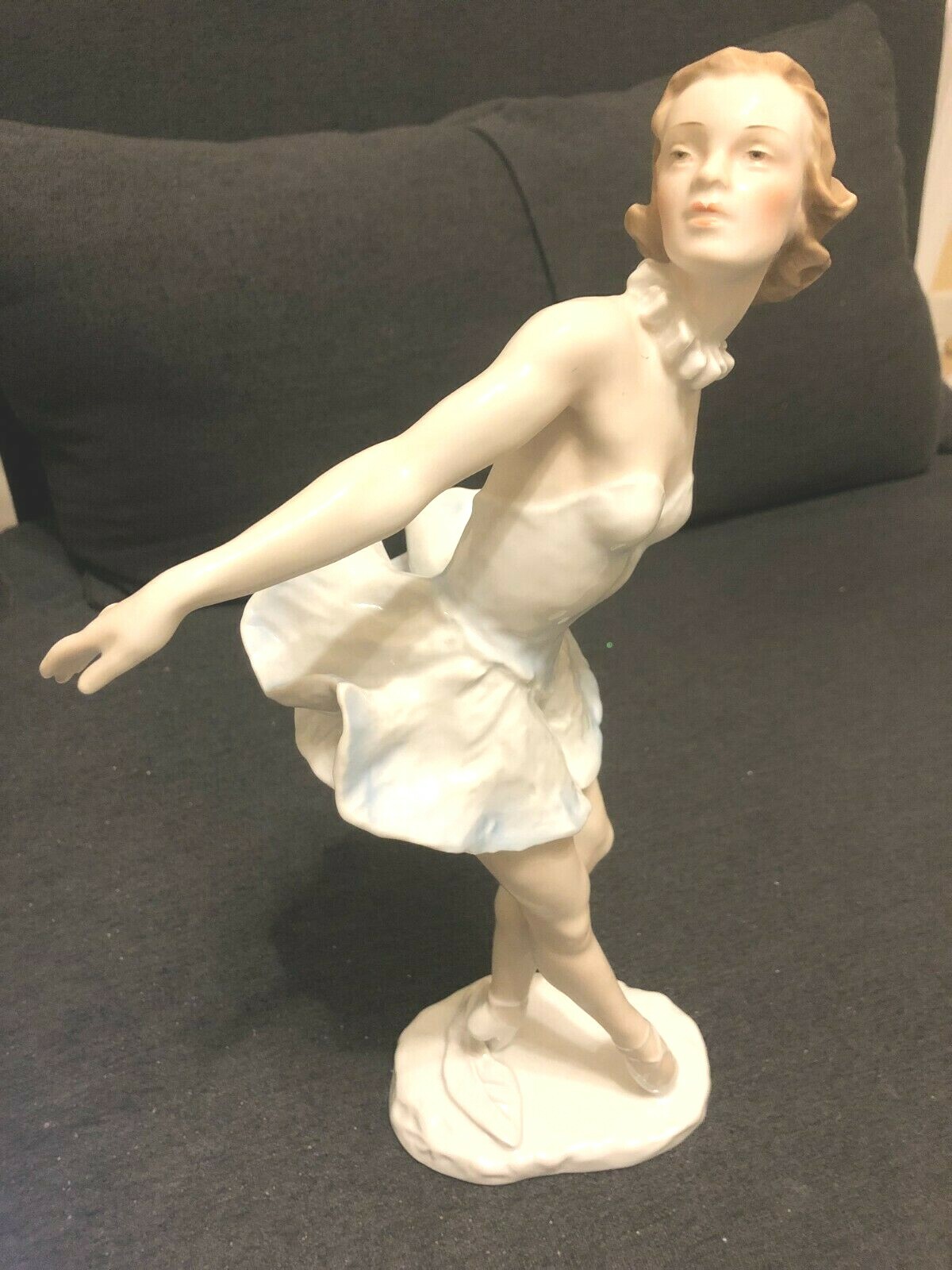 ROSENTHAL BALLERINA & DANCER FIGURINE OF MARIANNE SIMSON BY L. FRIEDRICH GRONAU