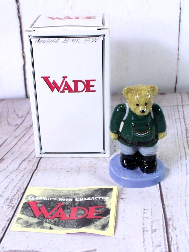 Wade-Official International Collector’s Club-Camping Bear-1998