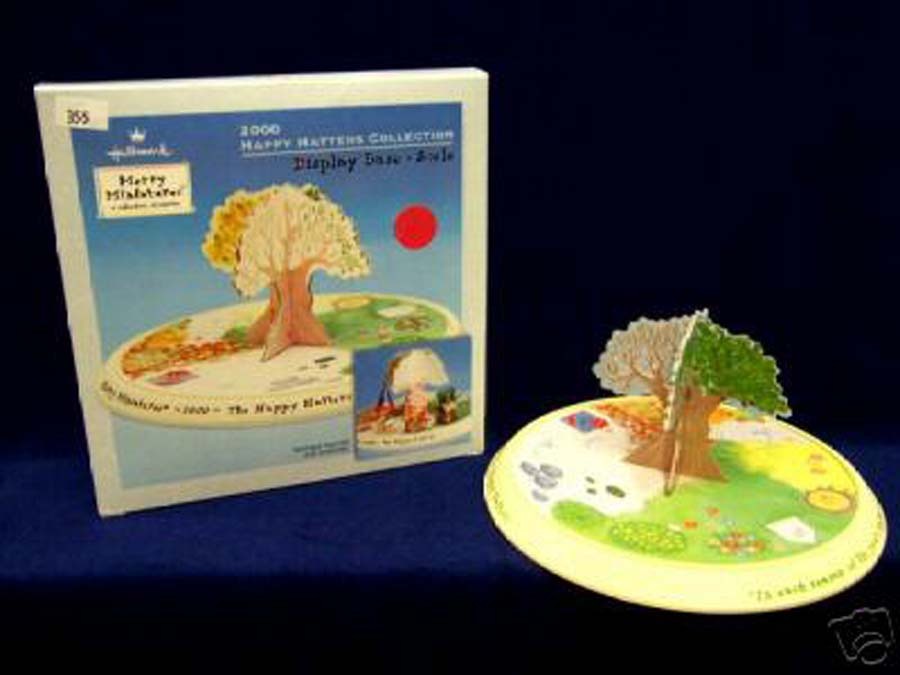 Hallmark Merry Miniatures Happy Hatters Figurine Display Base Tree