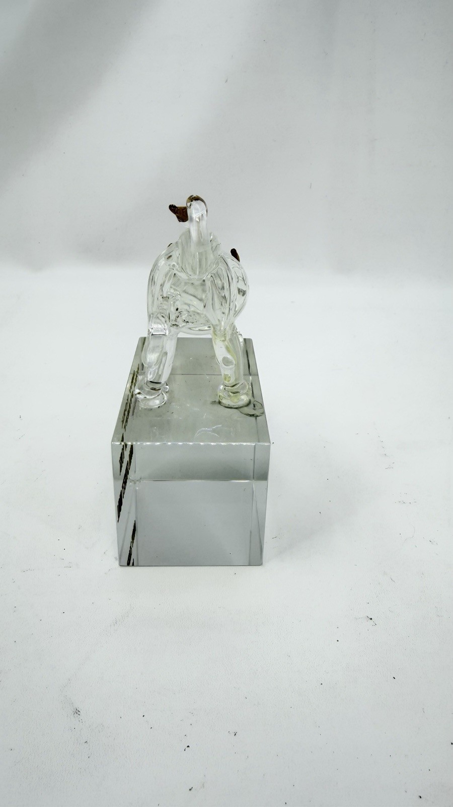 Vintage New York Wall Street Bull heavy miniature Crystal Glass Paperweight