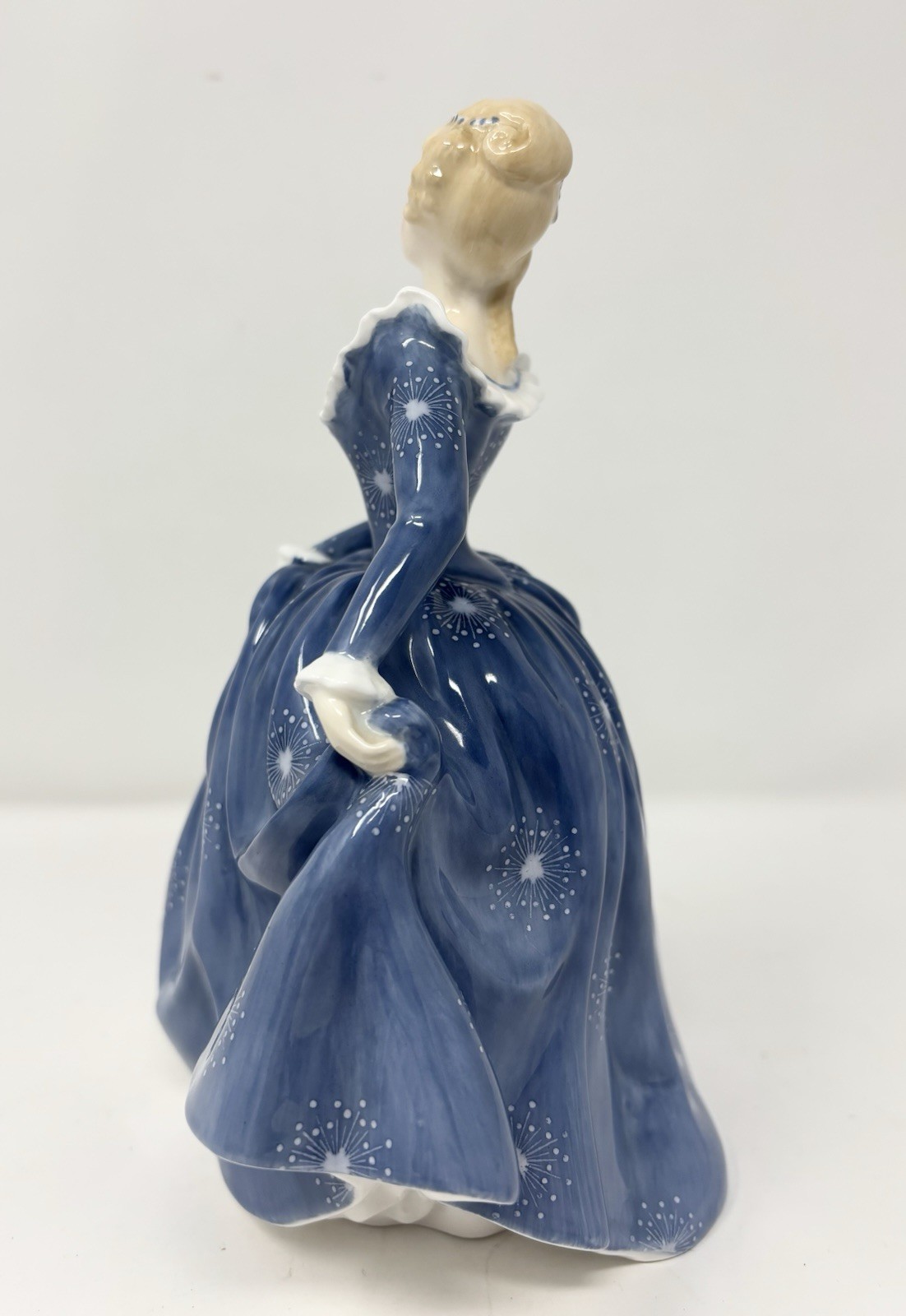 Royal Doulton Fragrance Blue Dress Lady Figurine HN2334 Bone China LTD ED 1965