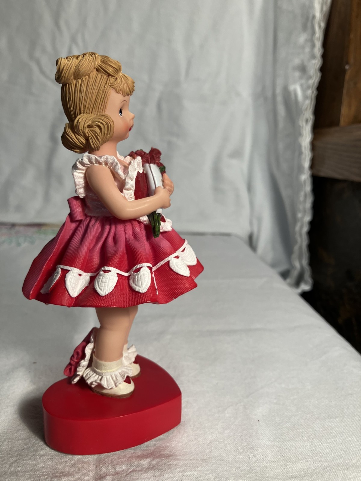 Madame Alexander Classic Collactibles “True Heart” Figurine