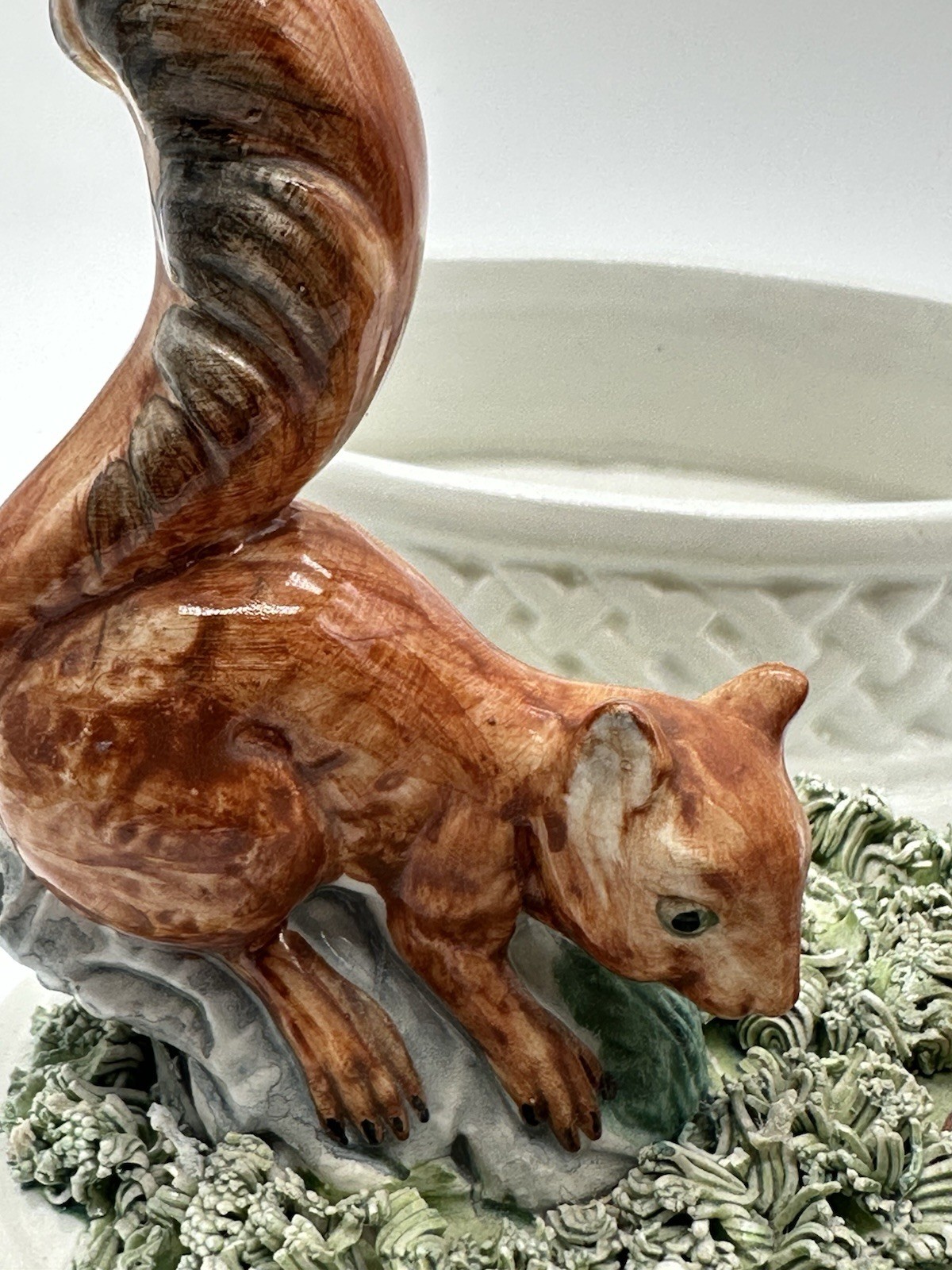 VTG NICE! Porcelain Squirrels handmade in Italy Fall Trinket Container Decor