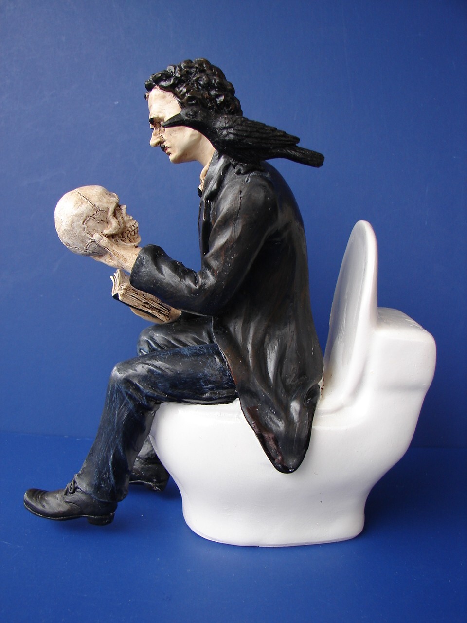 Edgar Allan Poe Resin Figurine On Toilet with Raven Skull & Book Super Cool Item