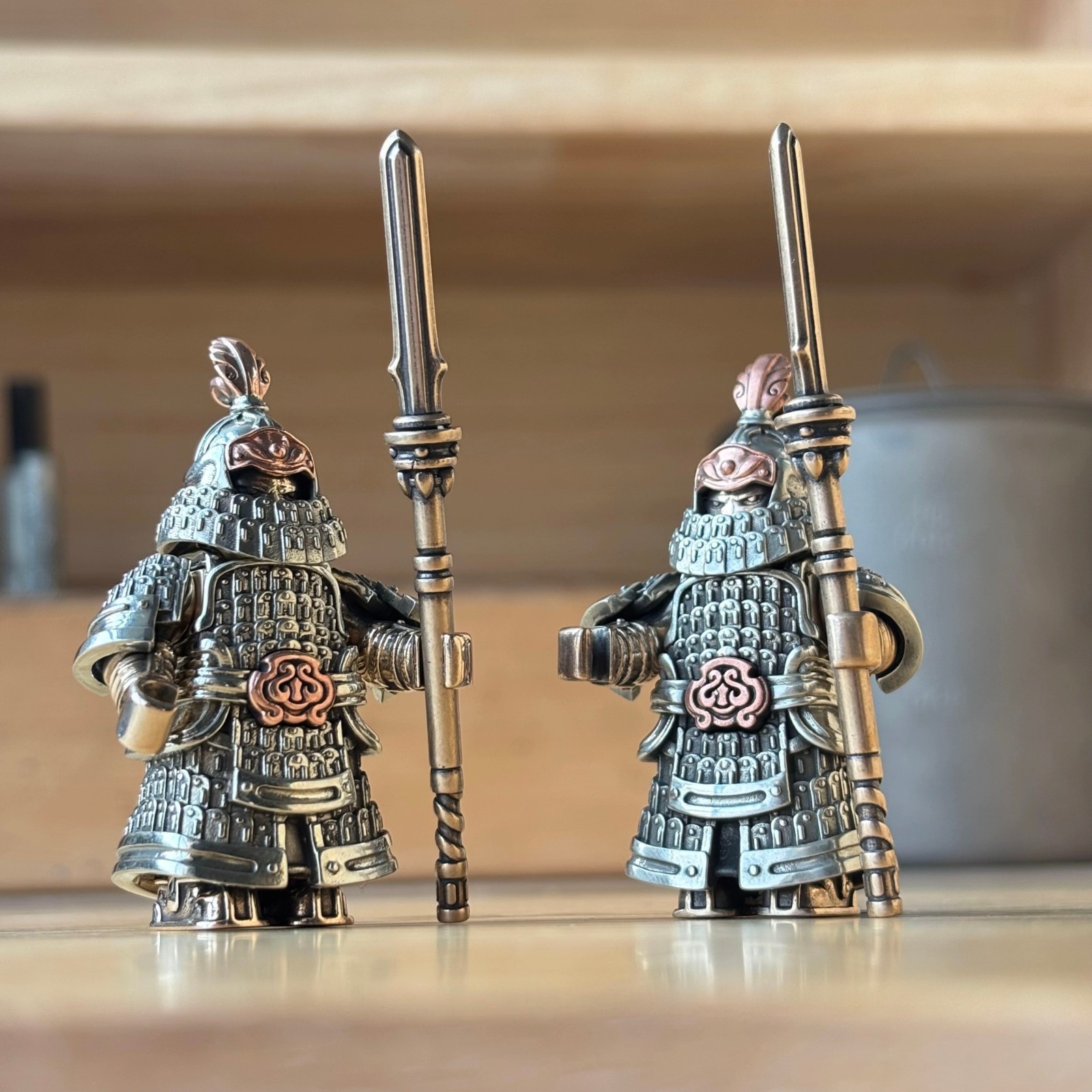 Iron Soldier Figurine, Jin Dynasty Magnetic Metal Warrior, Detachable Armor