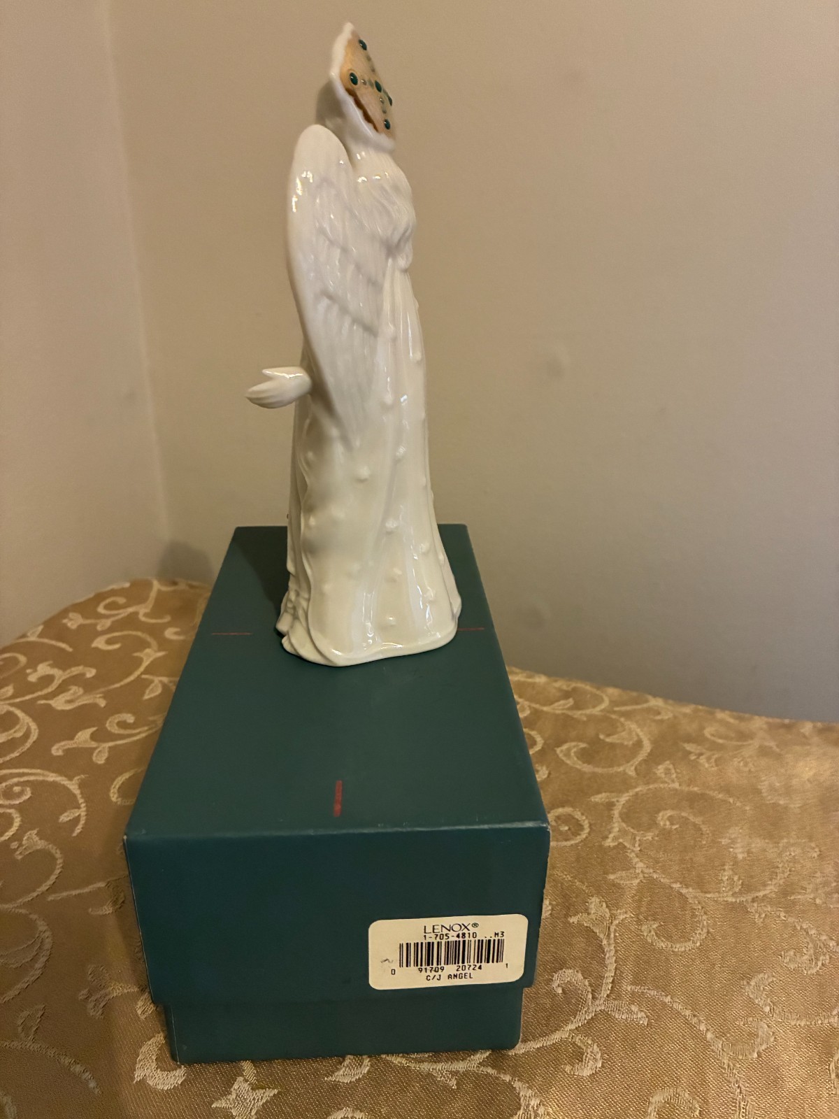 Lenox China Jewels Nativity Angel Open Arms Hands Open USA Teal Box