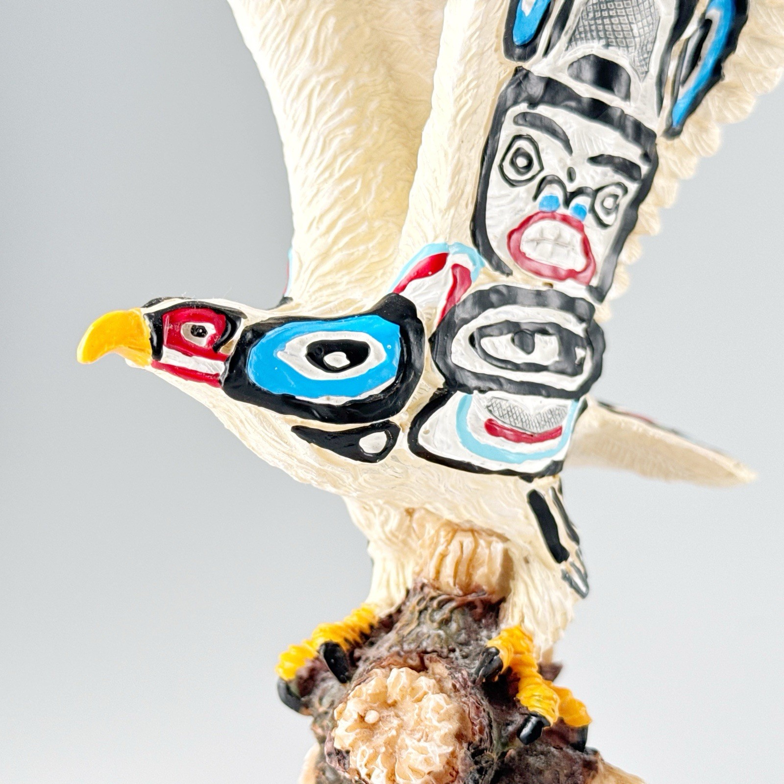 Westland Giftware On Eagle’s Wings Tlingit Figurine Pacific Northwest 2009 14966