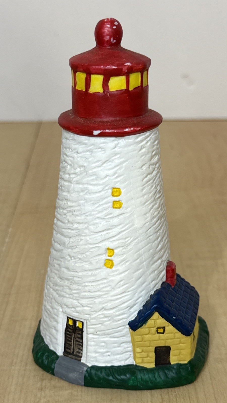 Ceramic Lighthouse w/ Keeper House Greenbrier Nautical Figurine Vtg 6″ Red White