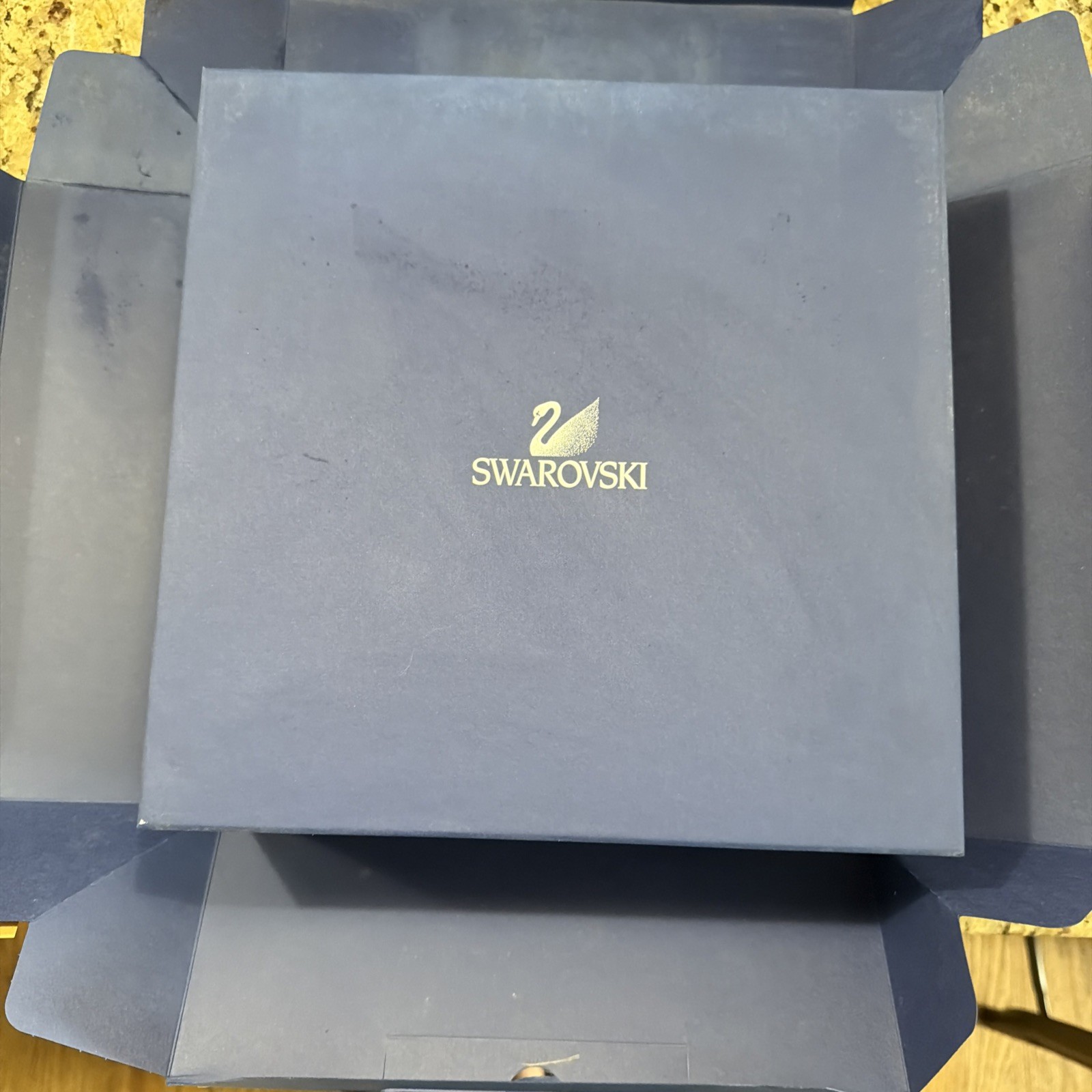 SWAROVSKI SCS ANNUAL EDITION 2005 HARMONY – COLOR 657120 NIB with COA