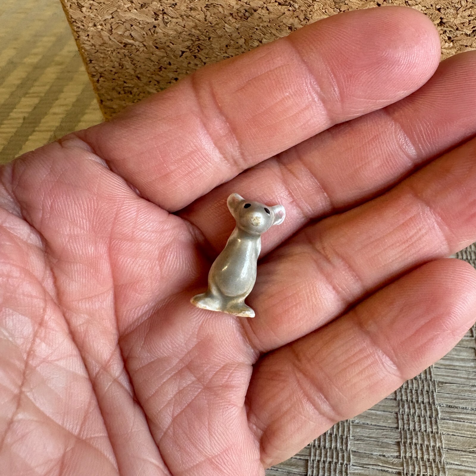 Hagen Renaker Baby Mouse Light Gray Ceramic Figurine Miniature .8″ Retired RARE