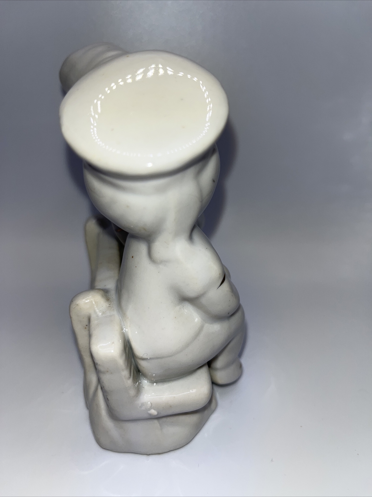 Vintage Kissing Bench Couple Oriental Sitter Porcelain Figurine Made in China