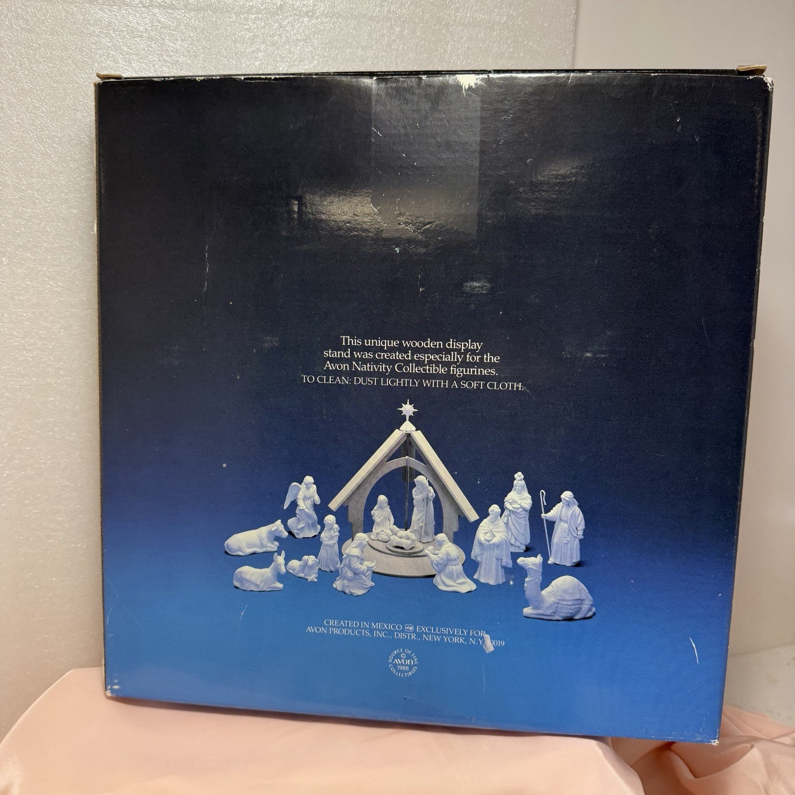 Avon Nativity Collectible Wooden Display Stand Vtg 1988 6093AV