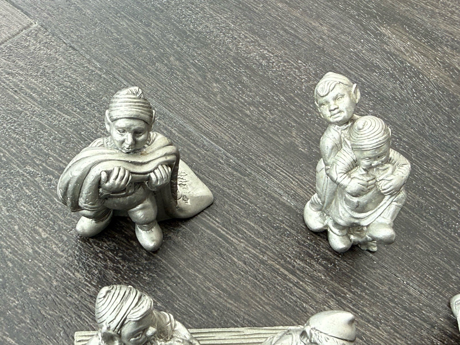 VTG Pewter Port Christmas Santa Claus Miniature Toy Workshop 8 Figures Elf Elves