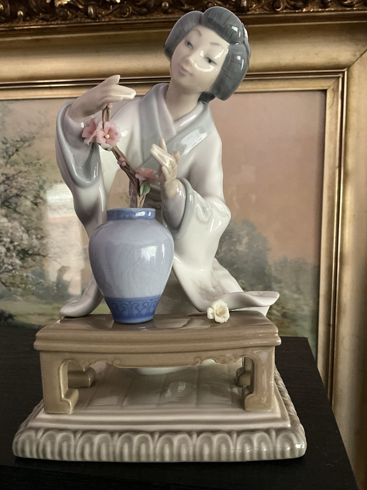 LLADRO VINTAGE GEISHA WOMEN FLOWER ARRANGER FIGURINE #4840 RETIRED