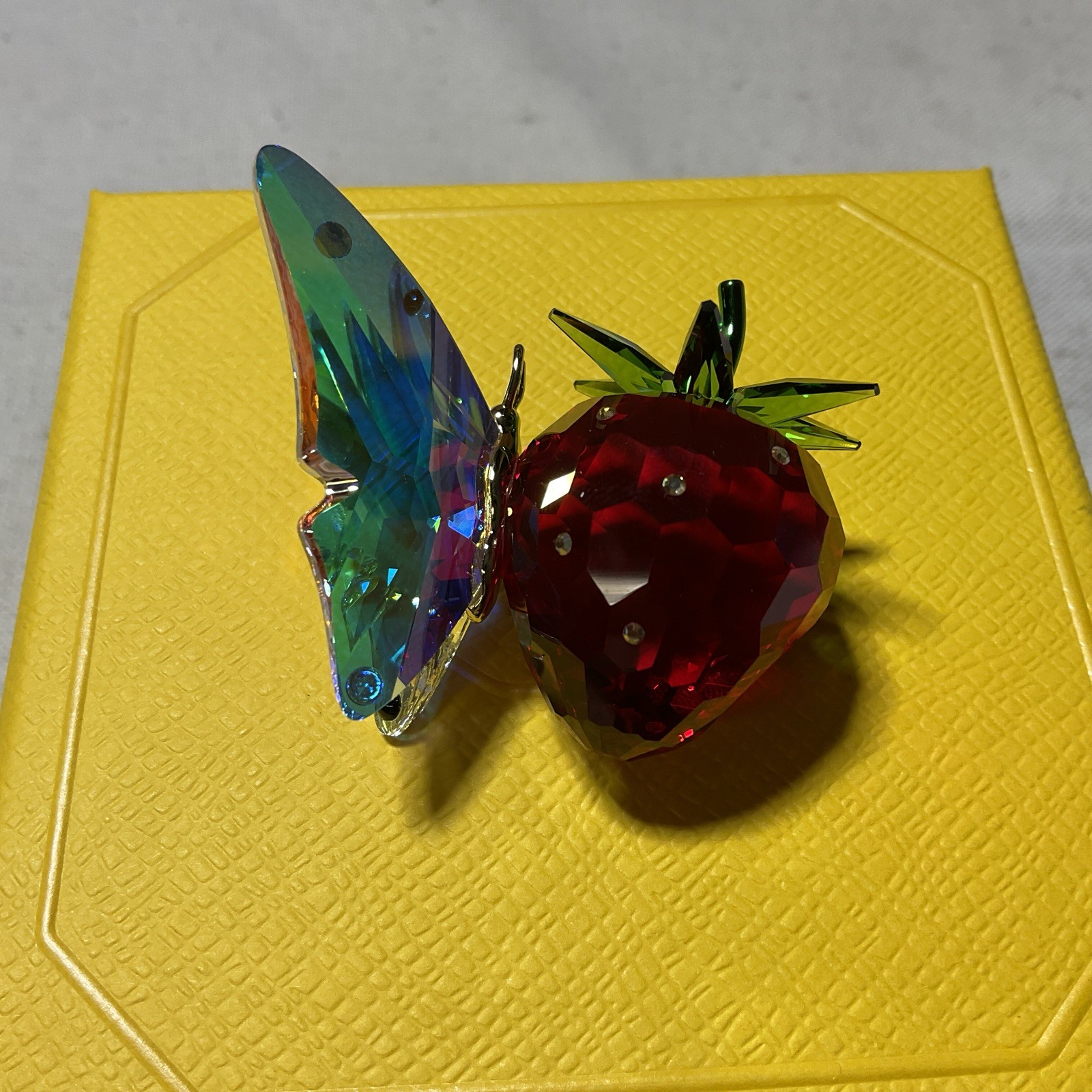 Swarovski Idyllia Butterfly and Strawberry Home Décor Designer Alice dal VermeG2