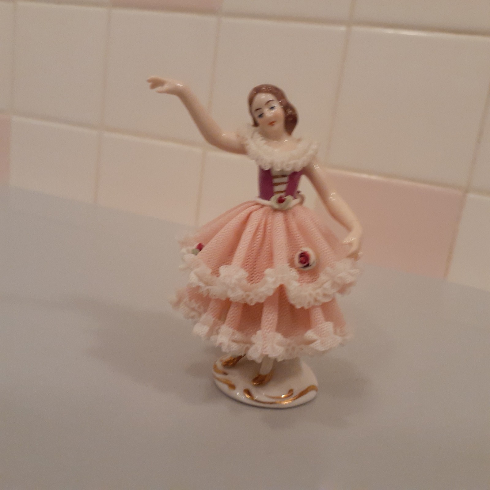 Vintage Dresden Germany Porcelain Lace Lady Figurine 3.7″ tall x 2.6″ x 2.2″
