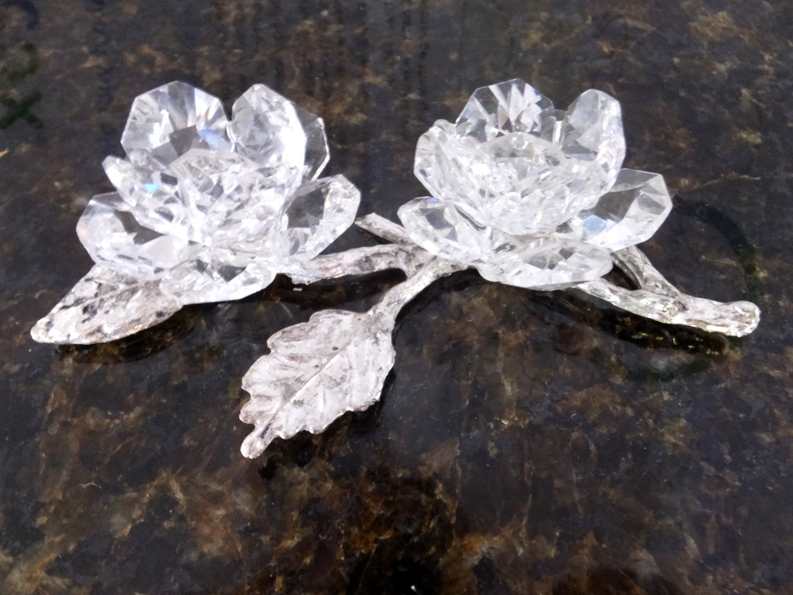 Swarovski Crystal Double Rose 4″ with silver metal stem & leaves. Made in Italy