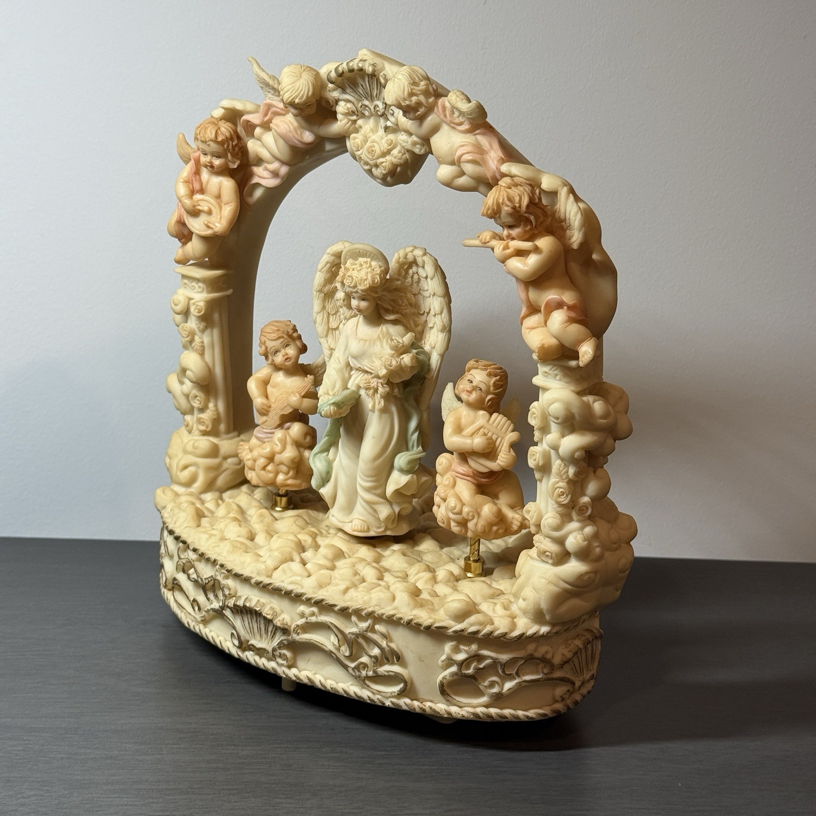 Vintage San Francisco Music Box Co Angel Cherubs Arch “Somewhere Out There”