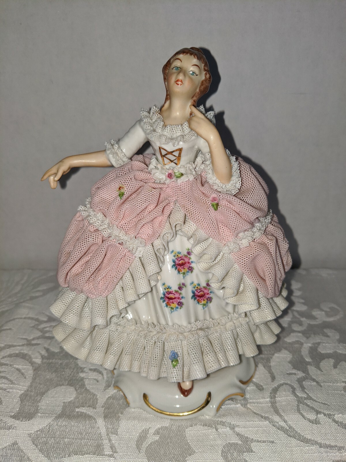 Vintage Dresden Lace Lady Karl-Heinz Klette Germany 7″