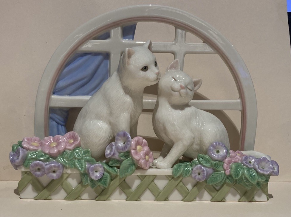 Lenox Cats Kittens in Flower Box Outside Window Love In Bloom Ex Cond No Box