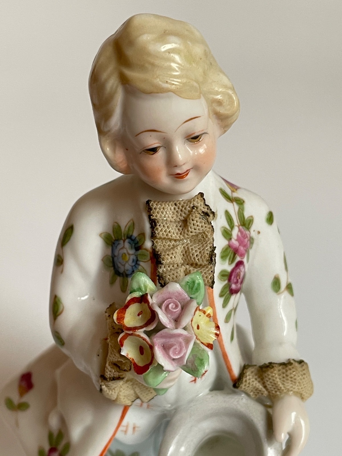 Vintage Andrea by Sadek Man W/Lace, Flowers, Top Hat Figurine, Mold No. 23/164