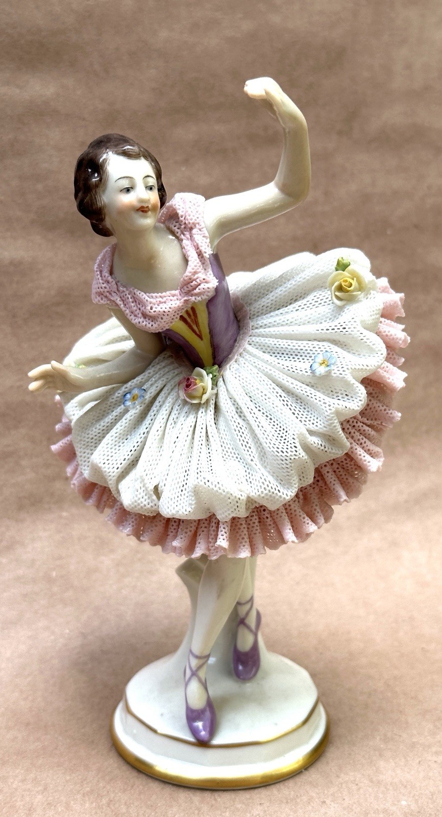 ANTIQUE DRESDEN MUELLER VOLKSTEDT LACE BALLERINA PORCELAIN FIGURE c1910 g
