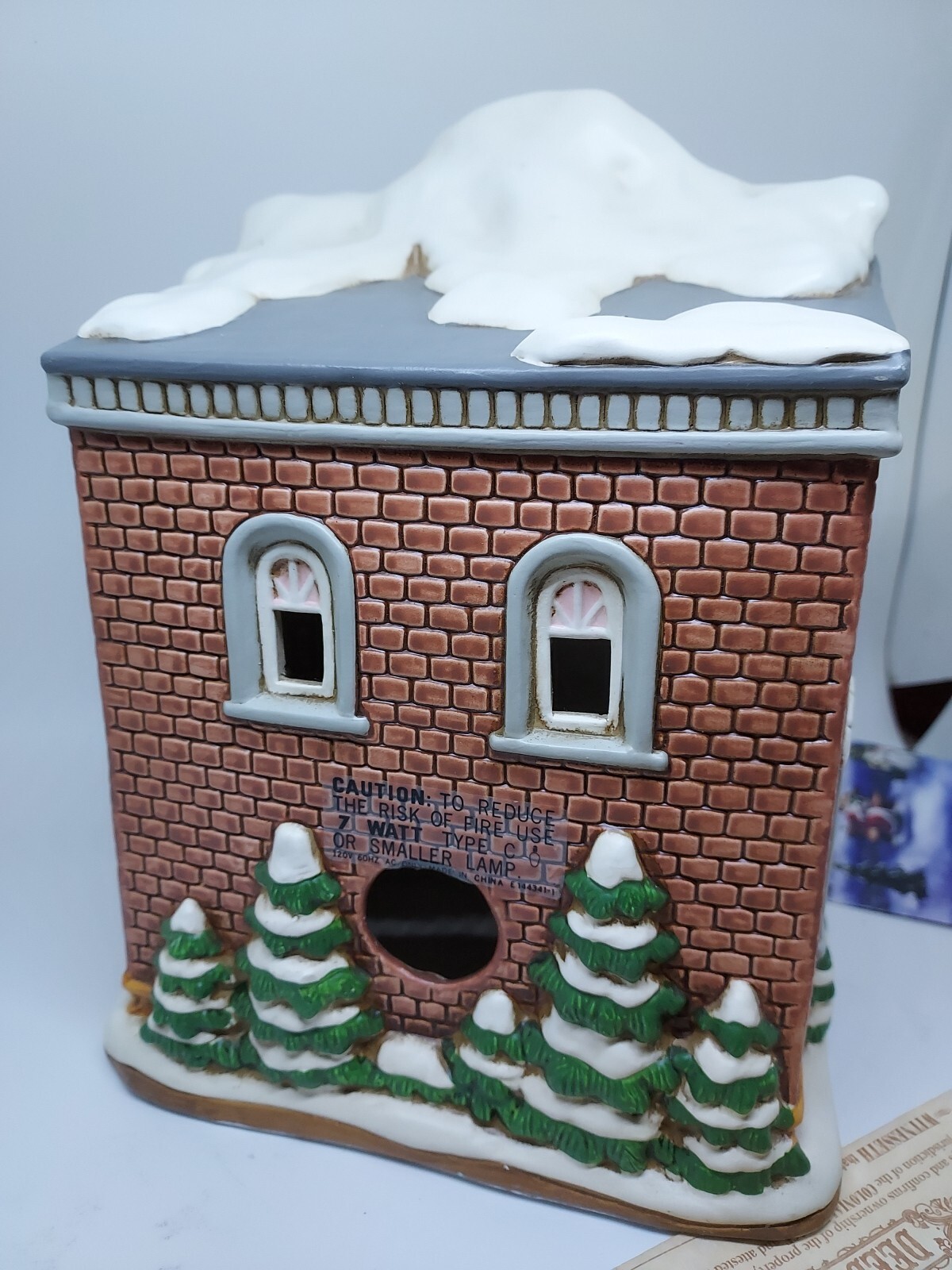 VINTAGE LEFTON CERAMIC COLONIAL Savings And Loan VILLAGE House 01321 1994