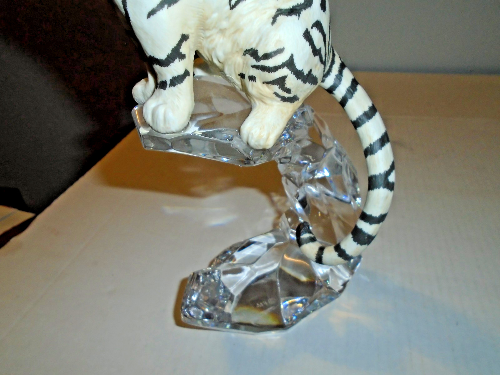Franklin Mint Porcelain White Tiger On Crystal, 11 1/2″ Tall