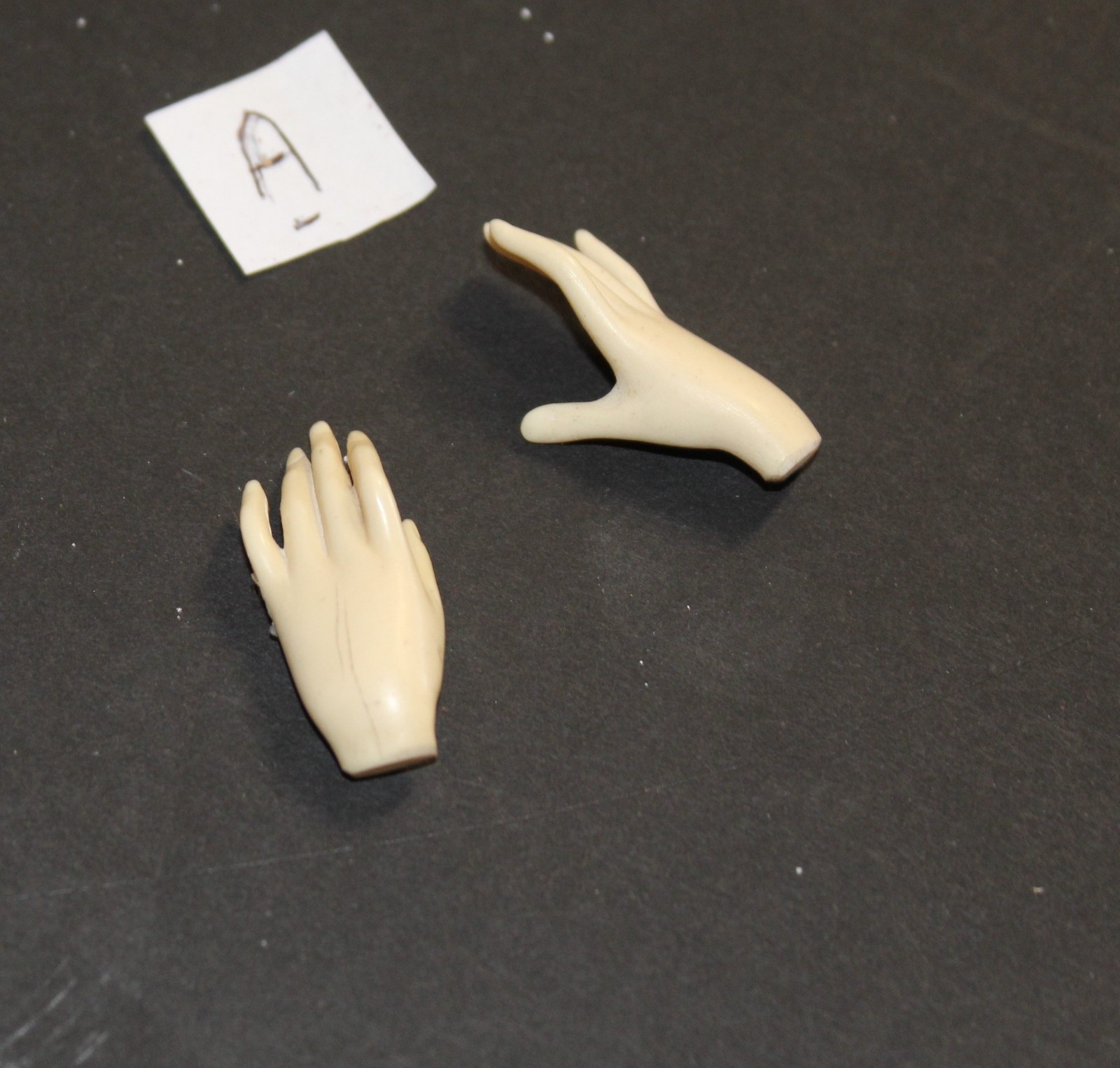 Art Deco Figurine Hands,replacements ,England, Antique resin . a pair