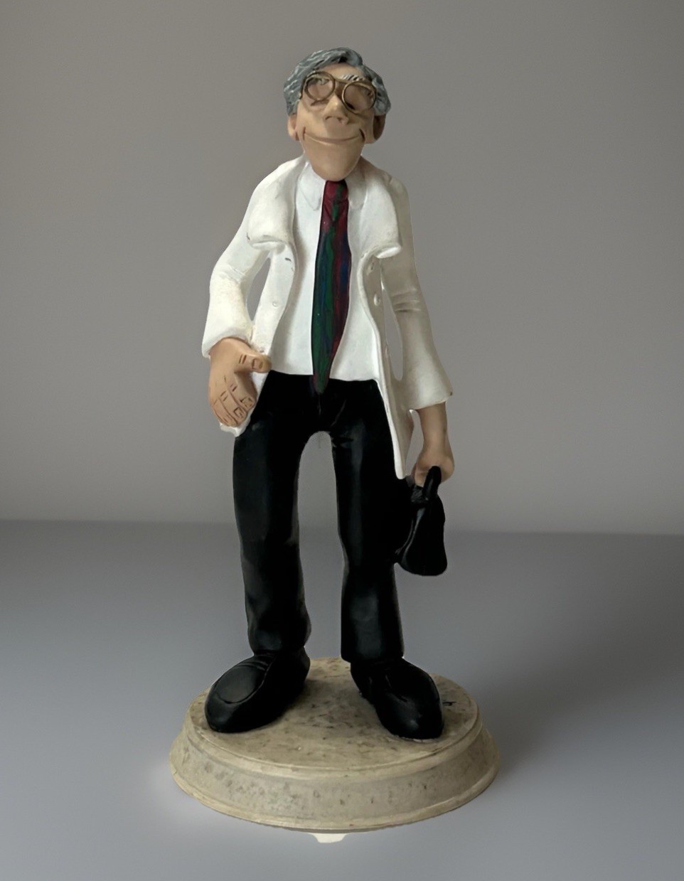 Family of Friends Collection 2001 Doctor Figurine Diana Manning 91502