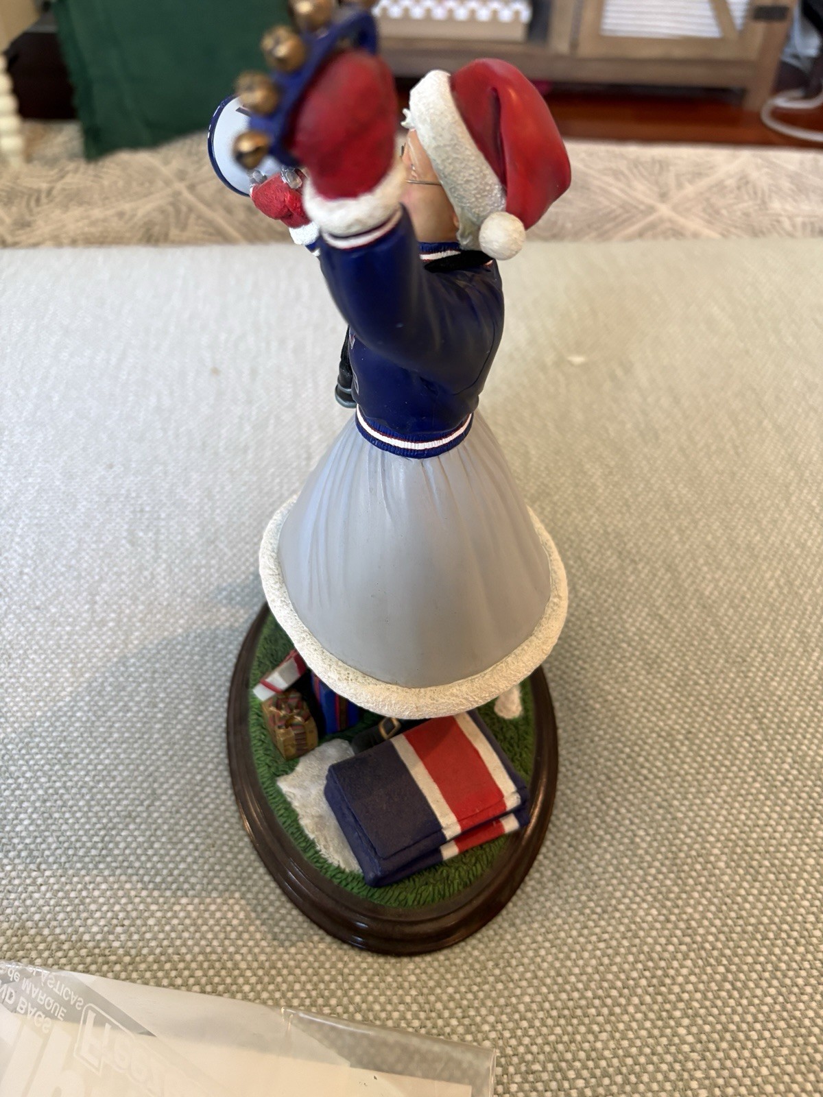 New York Giants Mrs Clause Danbury Mint Christmas Statue COA Holiday Santa