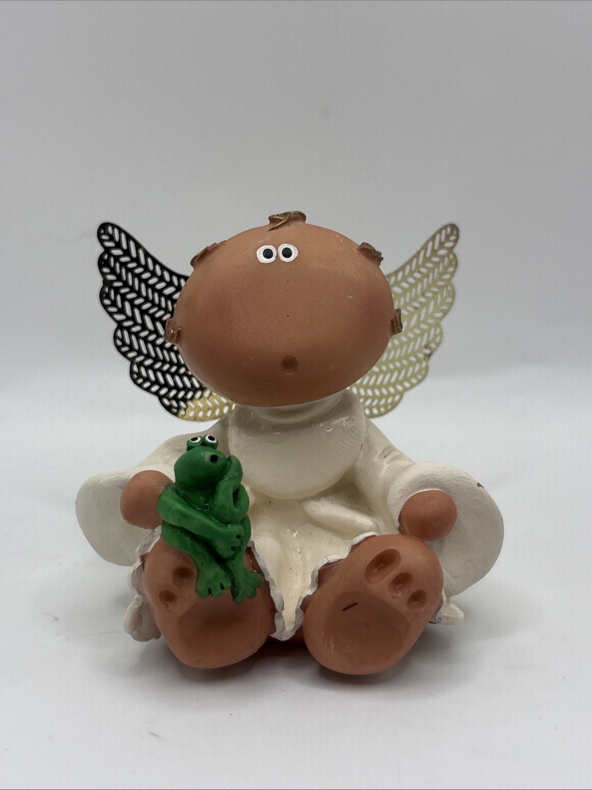 Angel Cheeks Figurine – Kirk’s Kritters 2001 – “Angel W/Frog” – Item# 21805