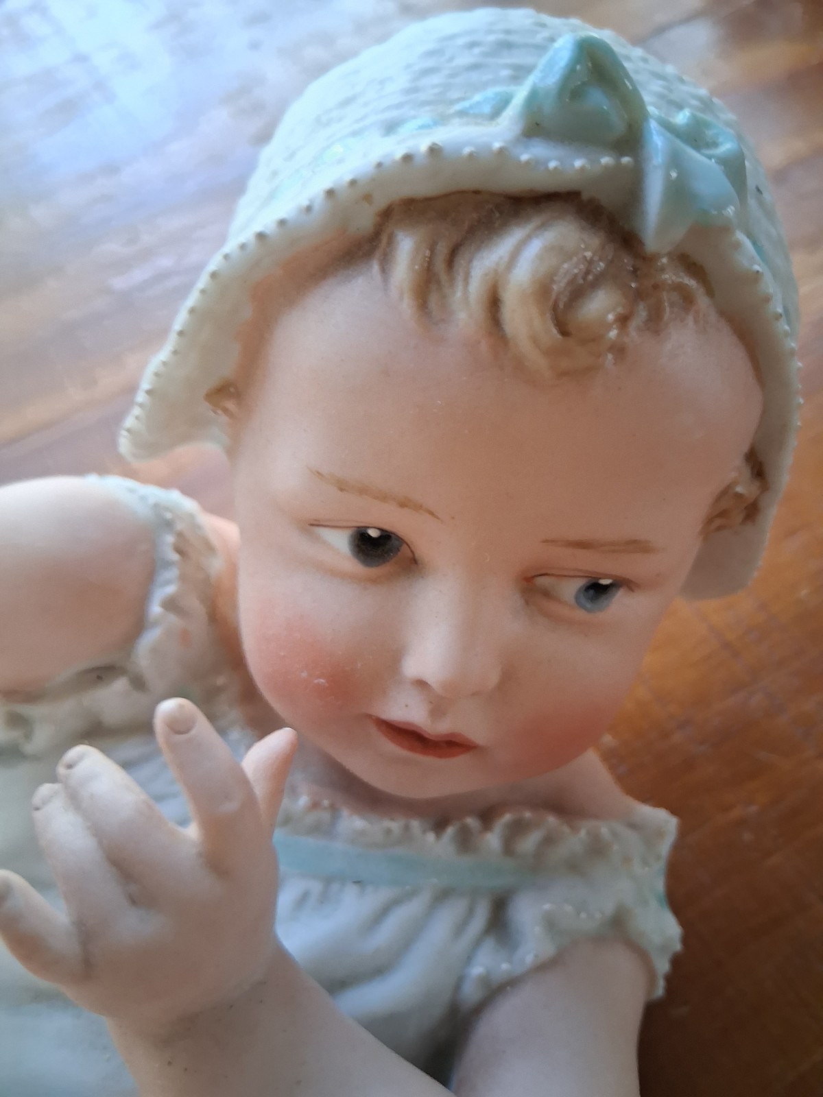 Antique German Gerbruder Heubach Large Piano Baby 9″ Long