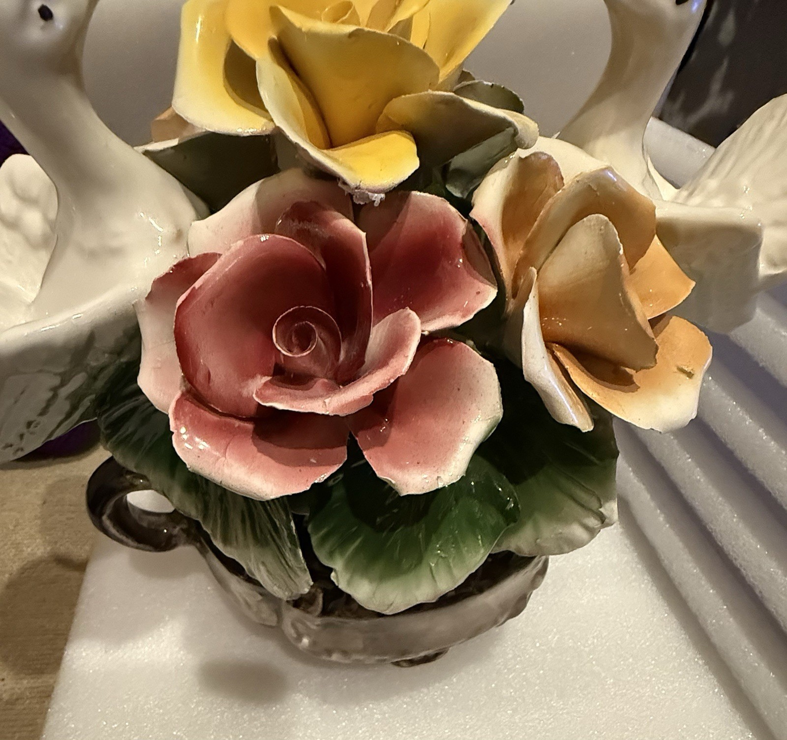 CAMPIODIMONTE porcelain Italy Large Center Piece Doves Roses and Birds Vintage .