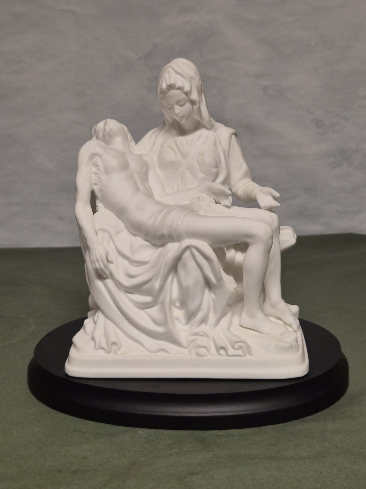 Lenox 1993 Pietà Sculpture Fine Bone China Limited Edition Michelangelo Inspired