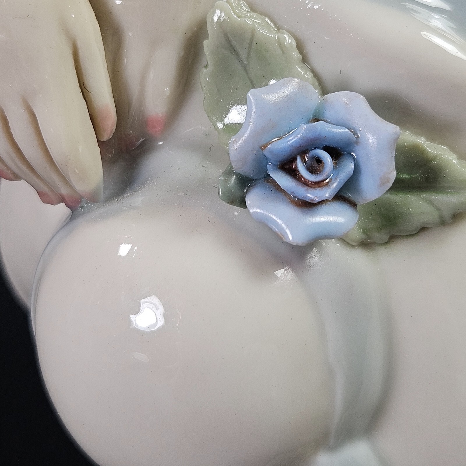 Vtg Handpainted Ceramic Figurines Blue Birds Beautiful Lady Hat Flowers Signed