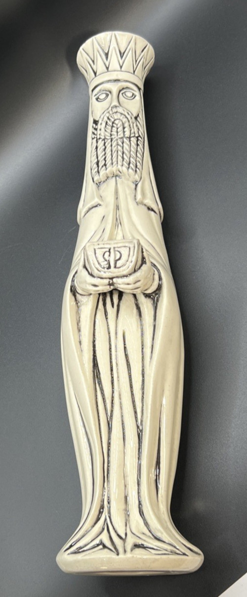 Vintage Handcrafted MCM Wise Man Ceramic Porcelain Creamy White & Black Nativity